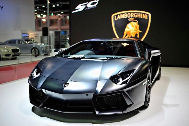 2013 Lamborghini Aventador LP700-4