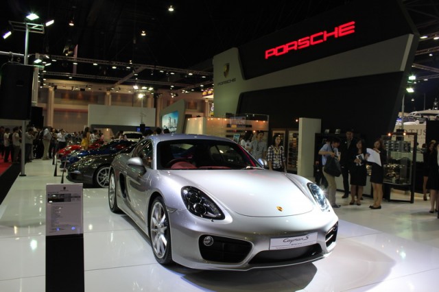 Porsche Cayman S 
