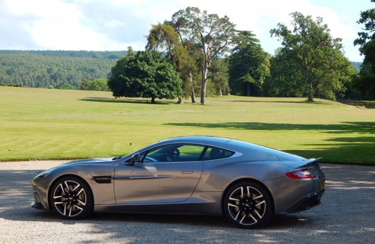 2015 Aston Martin Vanquish Image 7