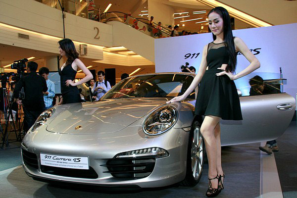 Porsche 911 Carrera 4S