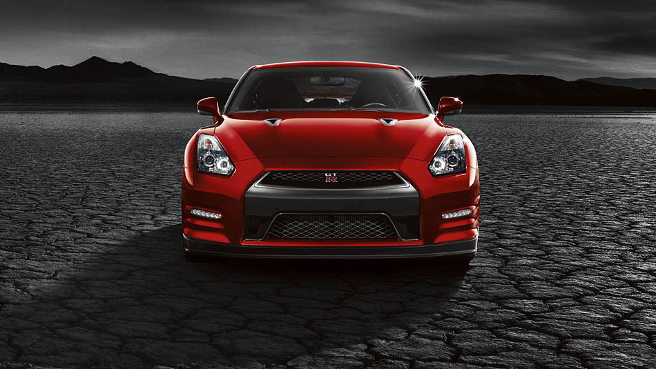 Nissan GT-R 2013