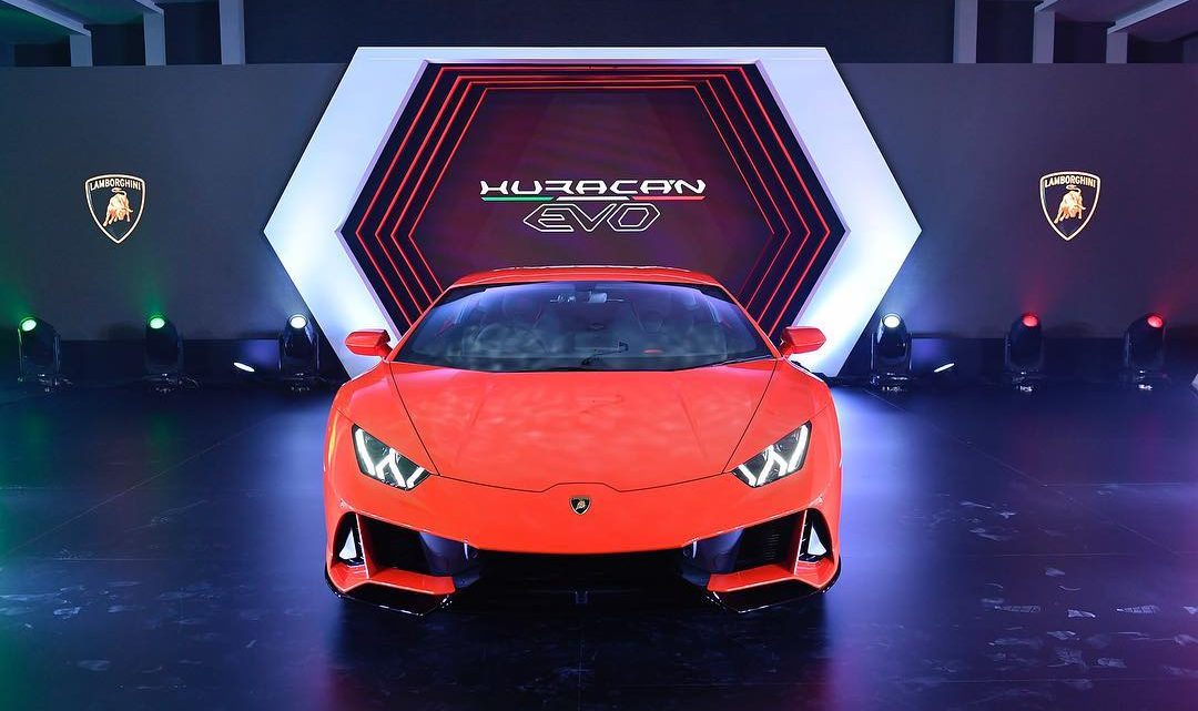 ทำความรู้จักกับ Lamborghini Huracan EVO
